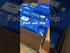 تعبئة البضائع وشحنها