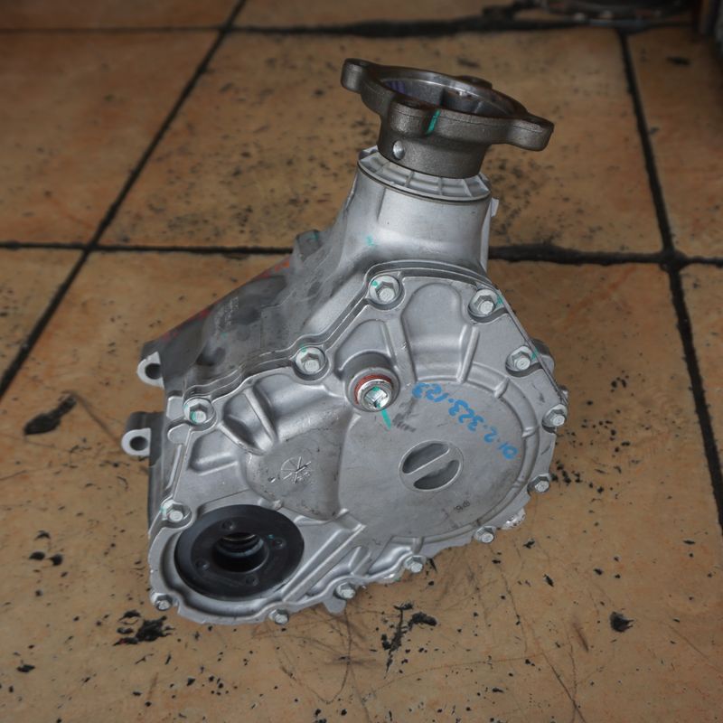 9L8Z7A103D 9L8Z7A103J حالة نقل التفاضل لـ Mazda CX9 6F35 نظام الهيكل التلقائي المستخدم