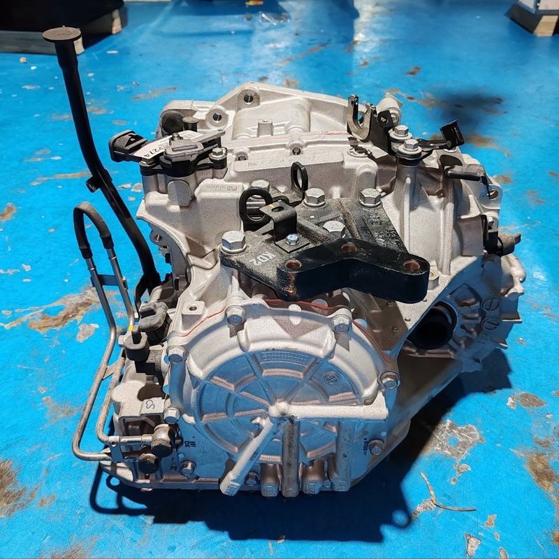 4500023100 قطع غيار السيارات A4CF1 A4CF2 4 سرعات 1.4L 1.6L علبة التروس لهيونداي كيا