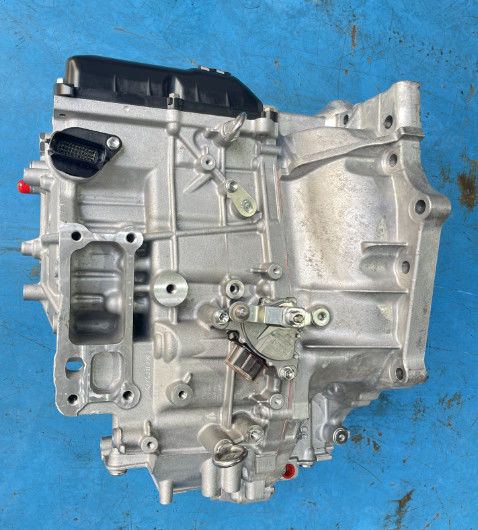 علبة التروس التلقائية الجديدة UB80E 8 سرعات 30500-33881 30500-33891 لـ 2018 TOYOTA LEXUS ES260 Camry 2.5L 2WD